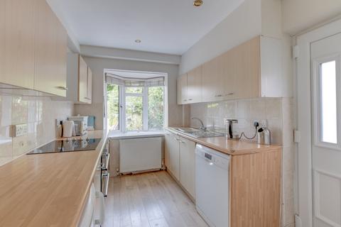 273 Barnes Hill, Birmingham, B29 5TX