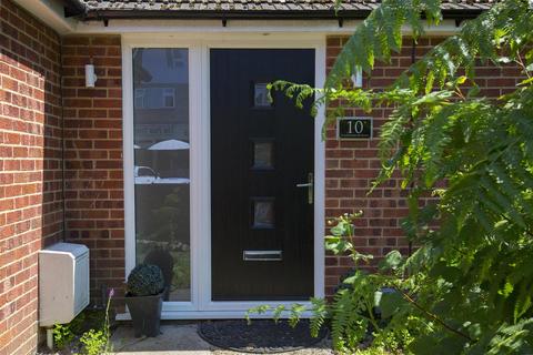 10 Coldharbour Road, Woking, GU22 8SN