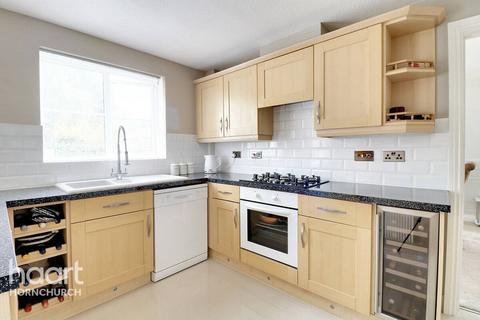 56 Bancroft Chase, Hornchurch, RM12 4DR