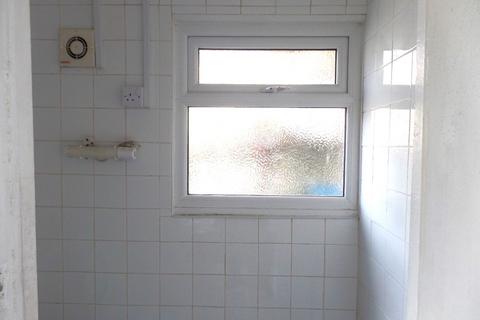 85 Broadway, Cardiff, CF24 1QF