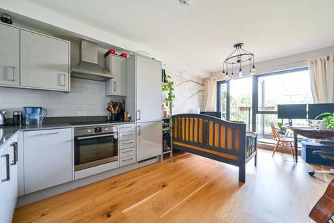 1 bedroom flat for sale, Rothsay Street, Borough, London, SE1