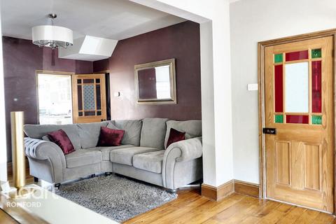 22 Como Street, Romford, RM7 7DJ