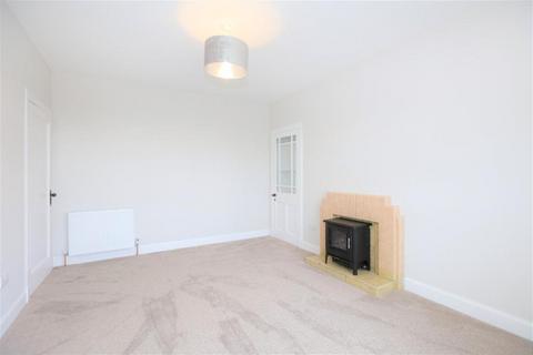 3 bedroom detached house to rent, Comiston View, Edinburgh EH10