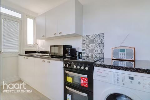 1 bedroom flat for sale, Fairfax Drive, Westcliff-On-Sea