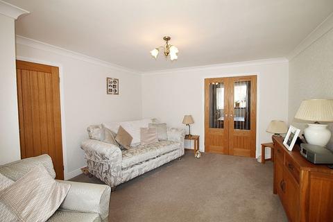 48 Fernleigh Drive, Brinsworth, Rotherham, S60 5PE