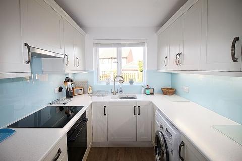48 Fernleigh Drive, Brinsworth, Rotherham, S60 5PE