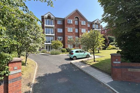 2 bedroom ground floor flat for sale, Park Avenue, Southport PR9