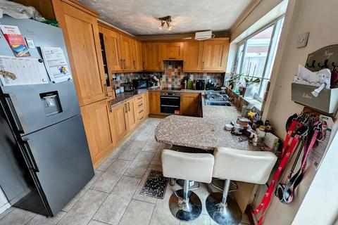55 Littledean, Yate, Bristol, BS37 8UQ