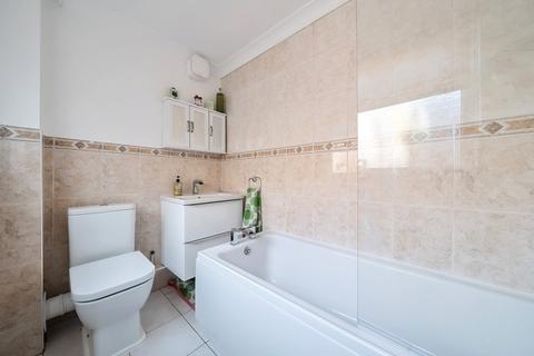 95 Church Road, Swanscombe, DA10 0HE
