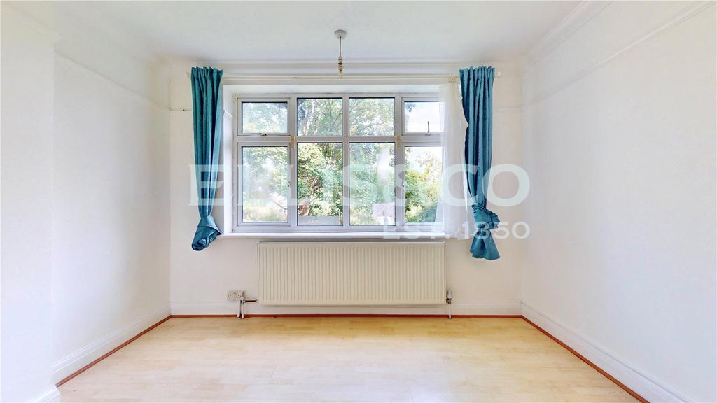 House in London - View 5