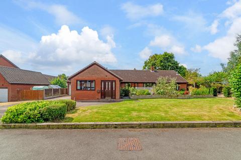 4 bedroom bungalow for sale, Chandlers Drive, Tamworth, B77