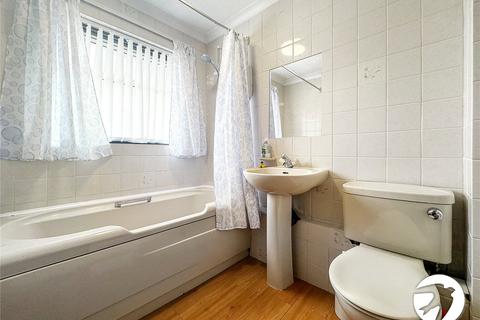 12 Betsham Road, Maidstone, ME15 8TY
