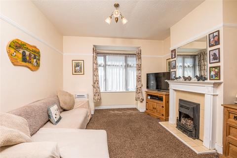 2 bedroom semi-detached house for sale, Little Wakering Road, Little Wakering, Southend-on-Sea, Essex, SS3