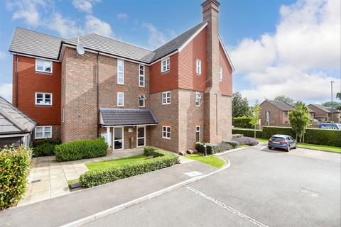 1 bedroom flat for sale, Rapley Rise, Southwater, Horsham, West Sussex