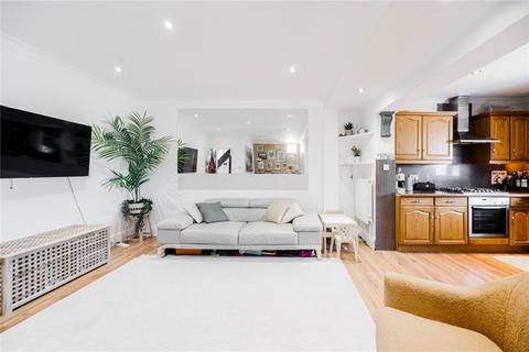 3 bedroom house for sale, Silver Street, Edmonton, London, N18