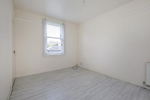21 Birkenside, Gorebridge, EH23 4JB