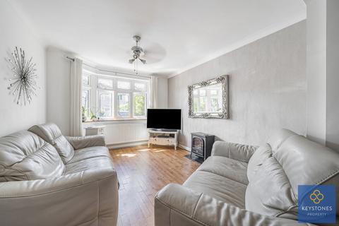 22 Abbotts Close, Romford, RM7 8QU