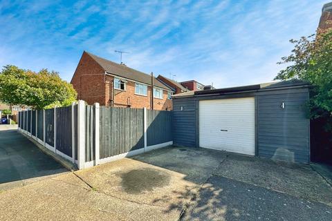 15 Turold Road, Stanford-le-hope, SS17 8EP