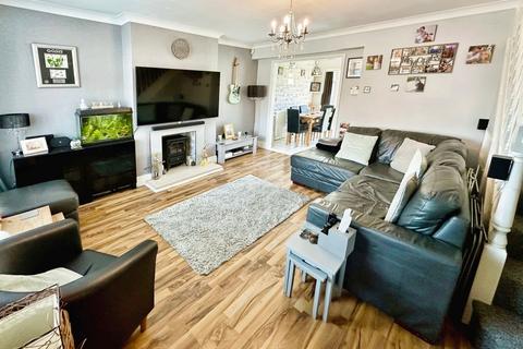 15 Turold Road, Stanford-le-hope, SS17 8EP