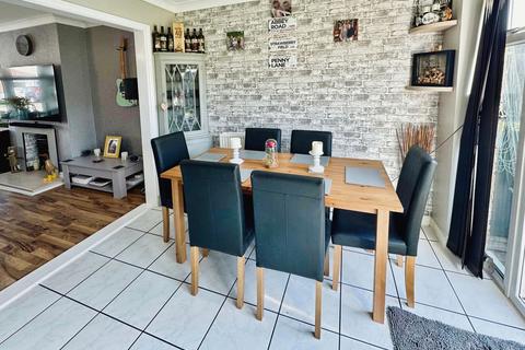 15 Turold Road, Stanford-le-hope, SS17 8EP