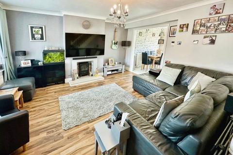 15 Turold Road, Stanford-le-hope, SS17 8EP
