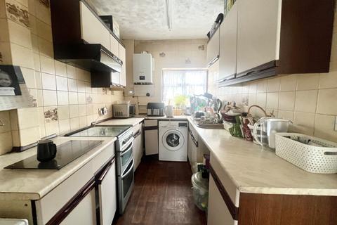 3 bedroom house for sale, Lonsdale Road, London E11