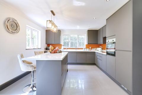 63 Briscoe Road, Rainham, RM13 9QE