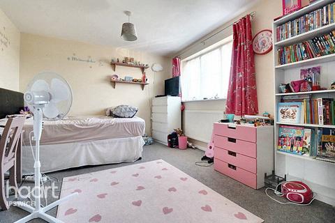 6 Aberdare Close, Ipswich, IP2 8LZ