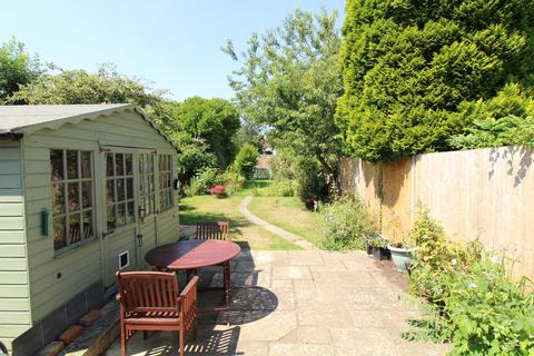 20 Birch Tree Avenue, West Wickham, BR4 9EJ