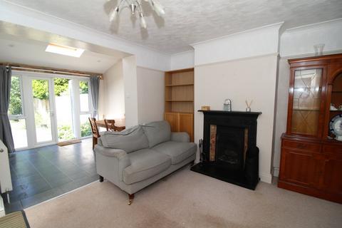 20 Birch Tree Avenue, West Wickham, BR4 9EJ
