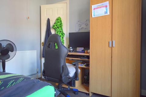 33 Argus Street, Oldham, OL8 3RJ