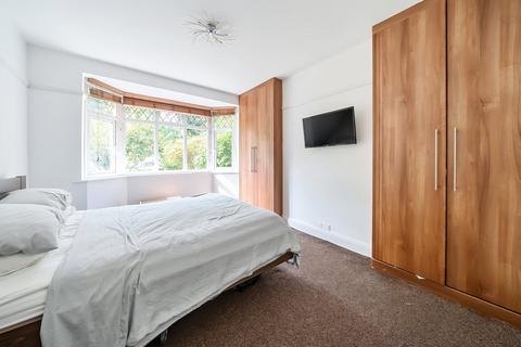 11 Glassmill Lane, Bromley, BR2 0EJ