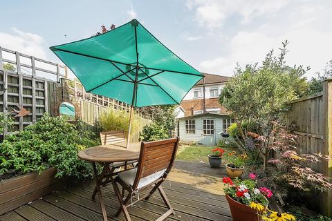 11 Glassmill Lane, Bromley, BR2 0EJ