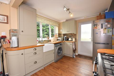 1 Cale Way, Wincanton, BA9 9BS
