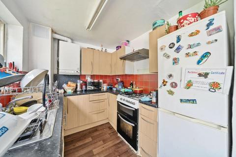 2 bedroom terraced house for sale, Windmill Lane London E15 PG