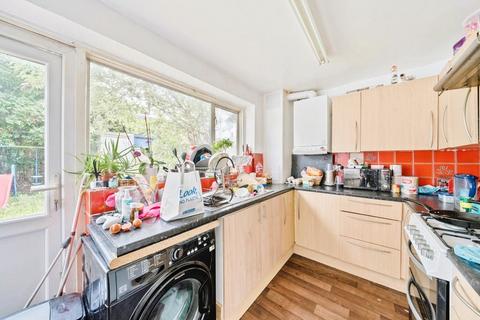 2 bedroom terraced house for sale, Windmill Lane London E15 PG