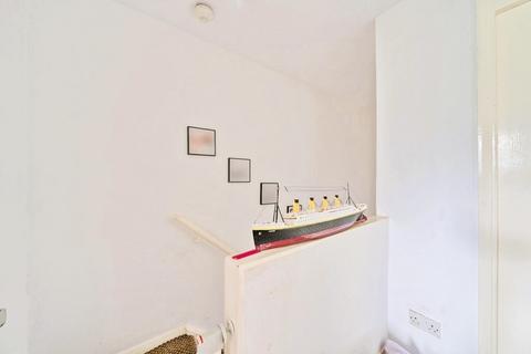 2 bedroom terraced house for sale, Windmill Lane London E15 PG