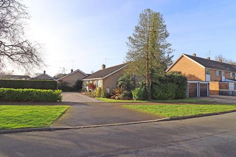 3 bedroom detached bungalow for sale, Notcutts, East Bergholt