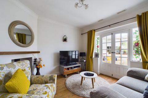 74 Bridgnorth Road, Wolverhampton, WV6 8AG