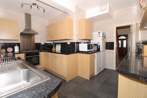 4 bedroom semi-detached house for sale, Bowstoke Road, Great Barr, Birmingham, B43 5DJ