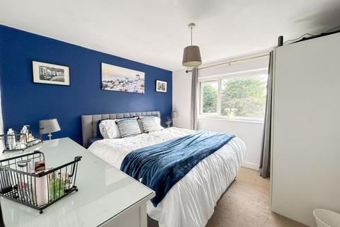20 Silverstone Drive, Sutton Coldfield, B74 2BD