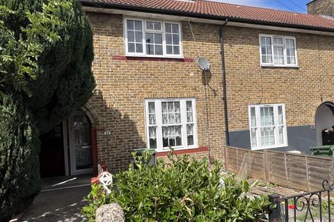 2 bedroom property to rent, Ivorydown, Bromley BR1