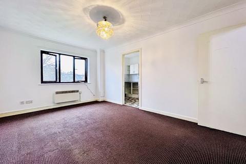 2 bedroom apartment for sale, Crown Mews, Upton Park, E13