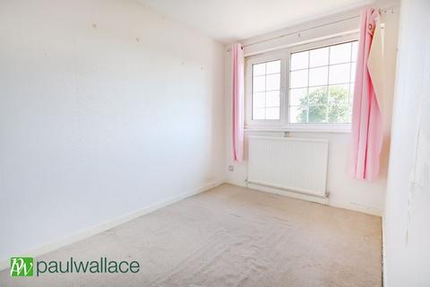 39 Cowles, Cheshunt, Waltham Cross, EN7 6HA