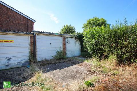 39 Cowles, Cheshunt, Waltham Cross, EN7 6HA