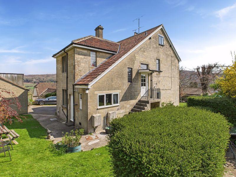 Garden to house