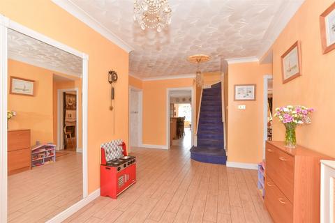 1 Lanchester Close, Herne Bay, CT6 8AH