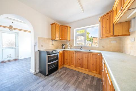 4 bedroom semi-detached house for sale, Coppice Wood Avenue, Yeadon, Leeds, West Yorkshire