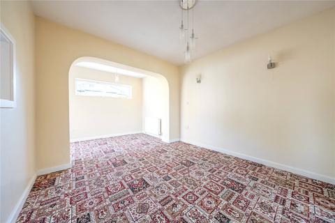 4 bedroom semi-detached house for sale, Coppice Wood Avenue, Yeadon, Leeds, West Yorkshire