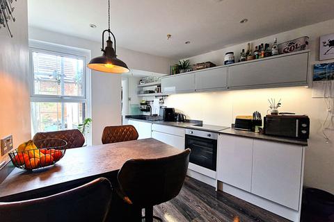 1 Athelstan Road, Folkestone, CT19 6EU